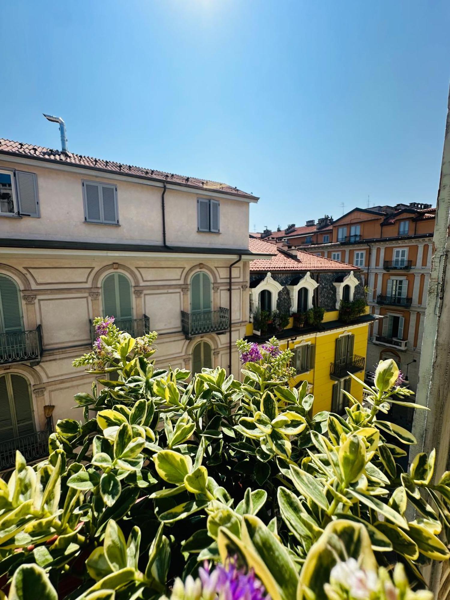 Home Suite Home Turin Extérieur photo